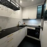 Urban Elite Private 2 Person Jacuzzi Hanza Tower Lejlighed Stettin