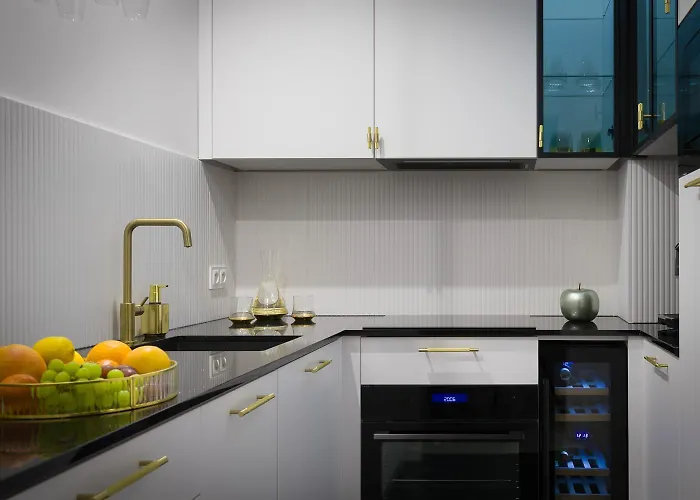 Apartment Urban Elite Private 2 Person Jacuzzi Hanza Tower